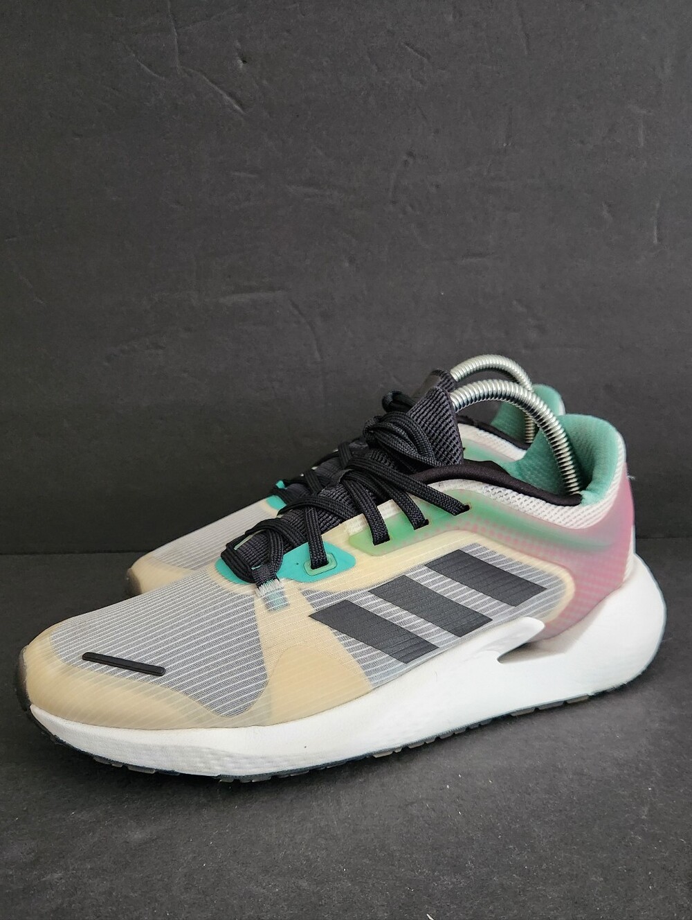Adidas Alphatorsion 360 Men's Low Top Lace-Up Sneaker White/Black Size 8.5